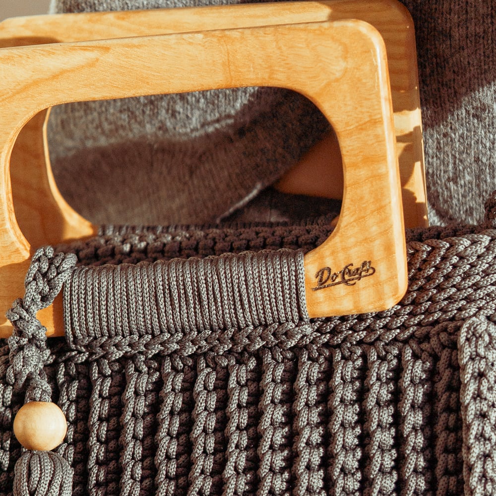 Réalisation au crochet, à la main