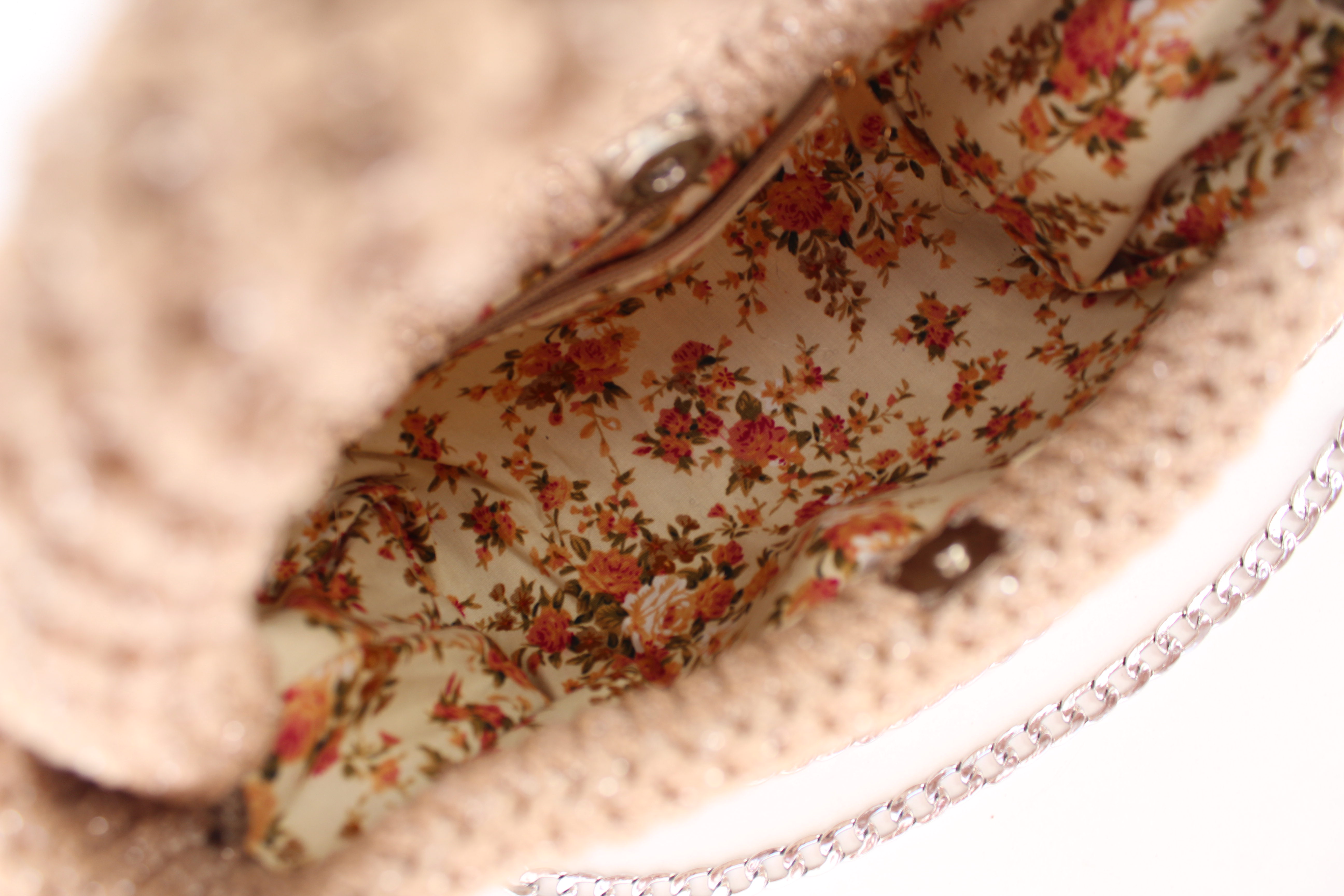 Beige Romance — vue 3
